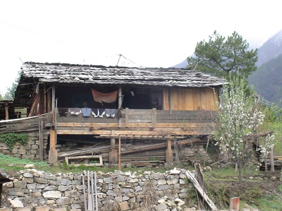 ľľũ2006122